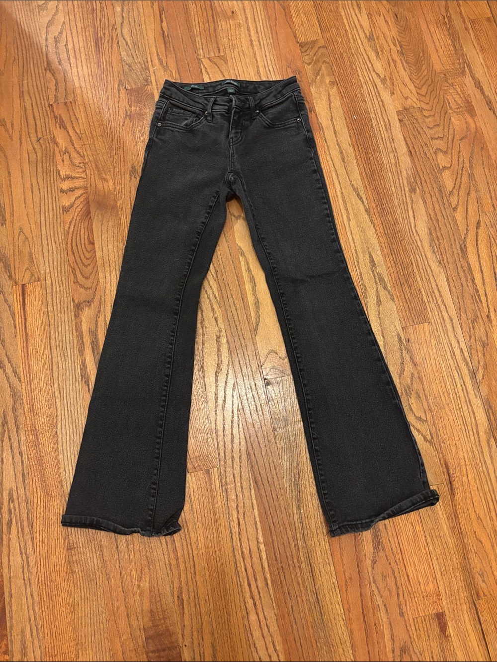 Women's Black Flared Jeans - Mid-Rise Fit